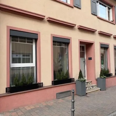Lui Cityapartment An Der Weinstrasse - Boho Stil 格林施塔特